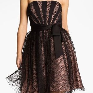 **SOLD** Adorable semi-formal strapless dress! NWT